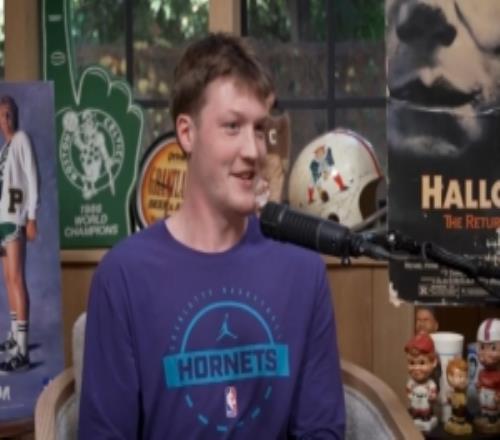 克尼佩尔：我们正在打出自己的风格更快更无私更团结