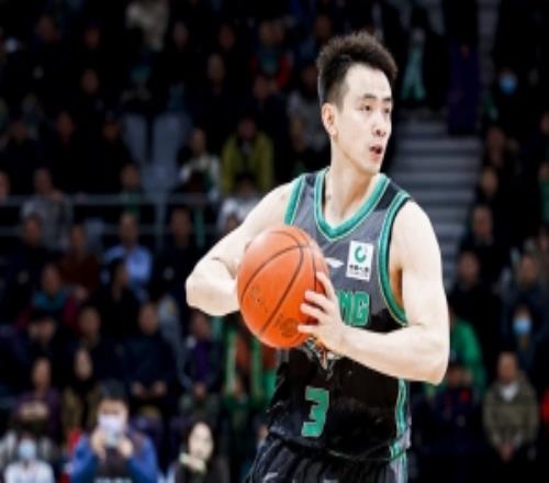 强势回归！赵继伟赛季首秀13中6轰下24分3板7助1断正负值+17最高