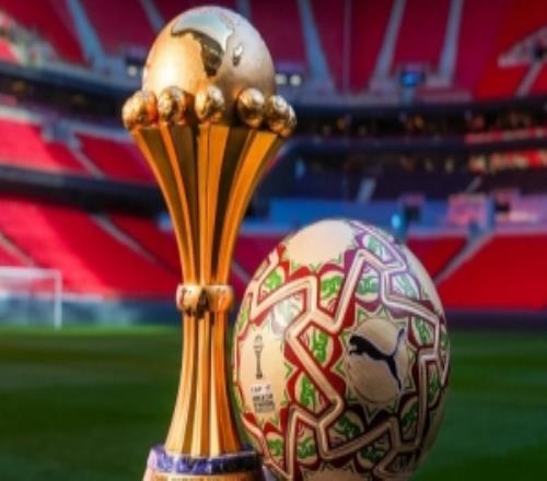 彪马发布2025非洲杯决赛用球：在关键时刻，我们与众不同