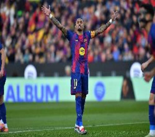 3Cat：拉菲尼亚此前带着肌肉不适出战超级杯，2场进4球帮巴萨夺冠