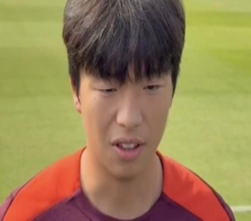 李镇全谈战乌兹：全队亢奋且期待明天比赛要屏蔽外界声音和舆论