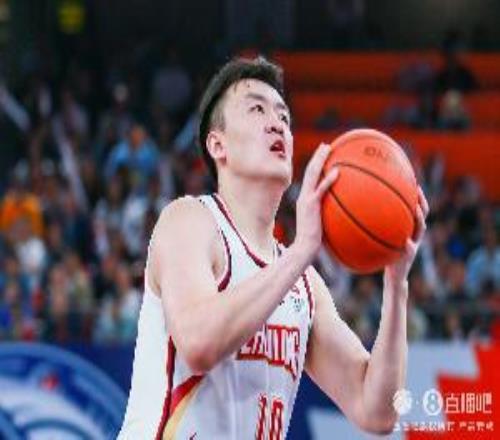 正负值15最低！刘泽一15中7拿到14分5板三分3中0