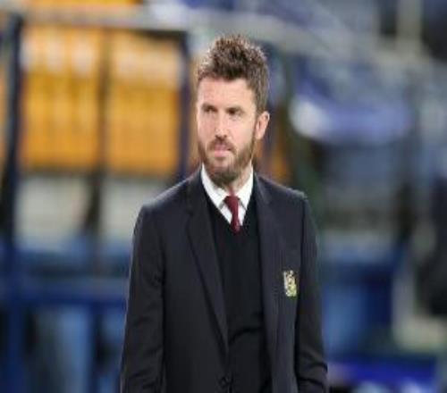 卡里克：马奎尔回归首发是件好事，库尼亚塞斯科替补不针对任何人