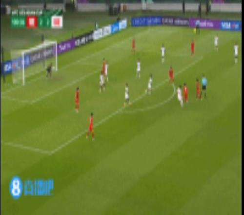 32！越南U23再度领先！范明福加时第101分钟禁区内转身抽射破门
