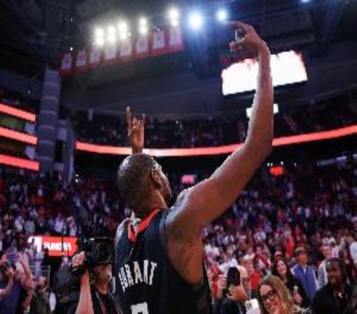 不容易！今天之前火箭本赛季背靠背第二场战绩03本场过后13