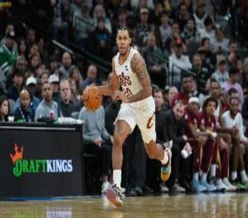 对飚恩比德！泰森半场9中6砍下19分2板首节独得12分