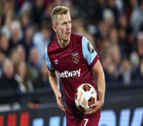 TA：西汉姆中场普劳斯在努诺麾下难获机会，冬窗有离队的可能