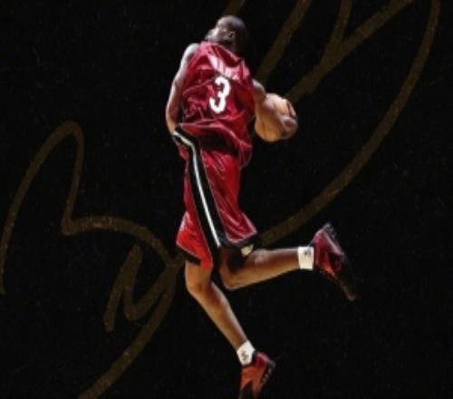 闪电侠44岁了！热火官方：祝你生日快乐热火历史上最伟大的球员