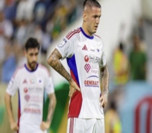 记者：浙江队接近引进阿尔巴尼亚国脚马纳伊，转会费350万美元