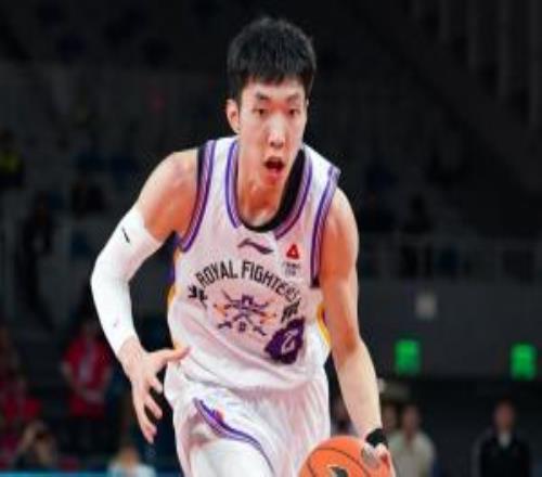 抛投绝杀广东！廖三宁主宰比赛连打三个关键球！