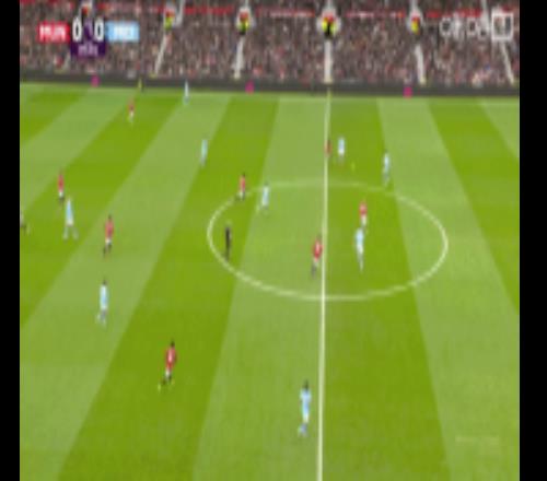 后防失误连连！曼城后场连续失误送礼，多纳鲁马两次出击救险