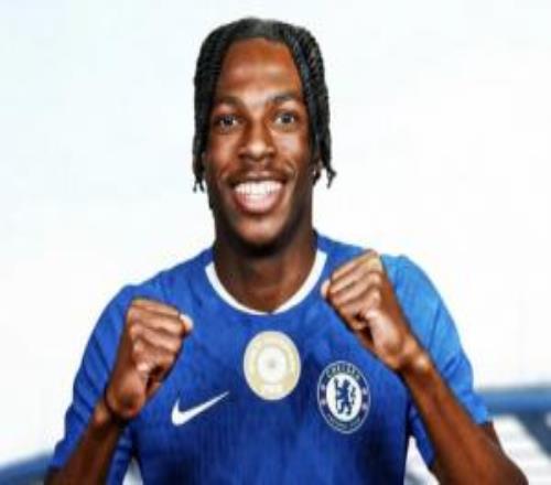 法媒：切尔西与20岁后卫雅奎特达成个人协议，雷恩要价7000万