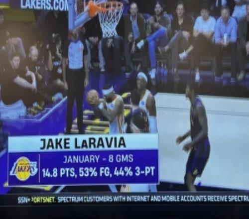 今天二当家拉拉维亚1月场均14.8分命中率53%&三分44%