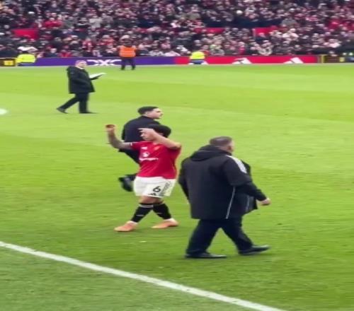 回应嘲讽！赢下曼城后利马疯狂作手势，示意“说啊，接着说啊”