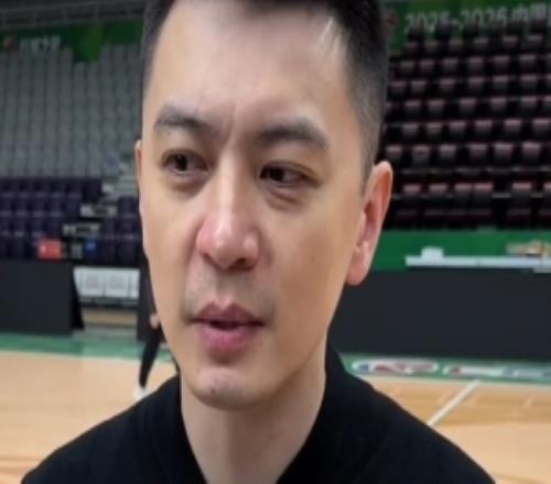 杨鸣：我们的打法很依赖继伟他的回归让球队攻防两端更有底气