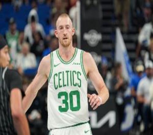 眼里只有三分线！豪泽单场20+三分出手且0两分出手历史首次