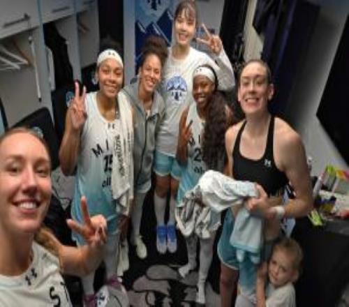 主帅称赞李月汝：每天训练都非常努力不知道她是否会让自己休息