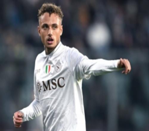 罗马诺：加拉塔萨雷与那不勒斯谈判租借诺阿朗，附带买断选项