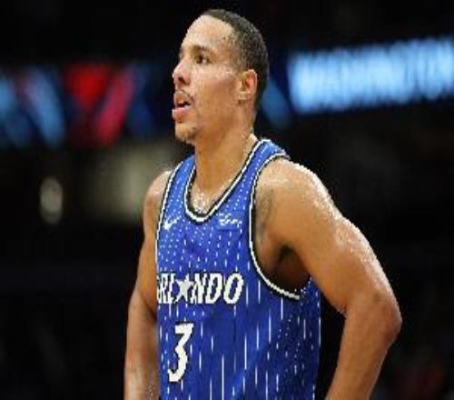 手软贝恩战旧主12投仅4中拿到11分4板正负值20并列最低