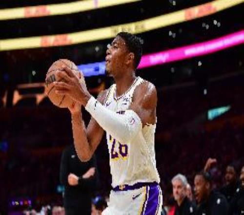 专注于得分！八村塁全场10投4中&三分6中2得到10分&正负值+8