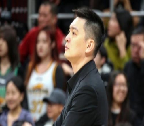 媒体人：辽宁想赢从主教练到球员都尽力了一种无助的感觉在蔓延