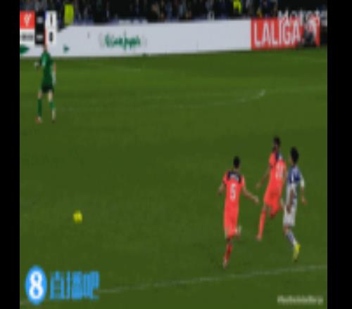 希望人没事！久保建英无对抗中意思遭遇重伤，被医疗车拉走