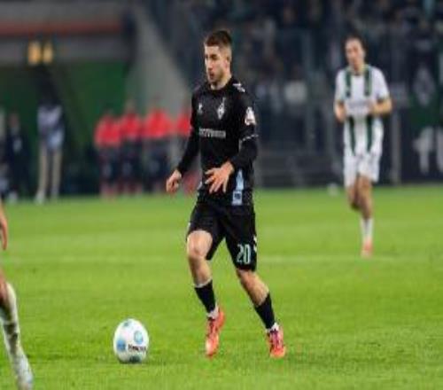 罗马诺：利兹联就签施密德与不莱梅谈判，报价1500万欧+附加条款