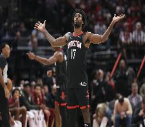 场均12分6板1.6助！火箭迎战鹈鹕伊森因右脚踝扭伤缺席比赛