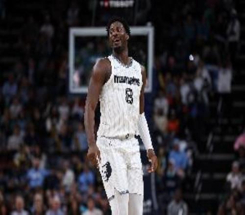 赛季仅2次两双！沃尔：小贾伦杰克逊这种体型没道理篮板那么少