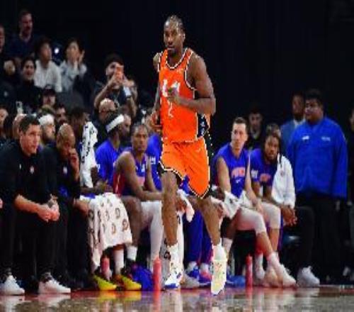 解说：小卡确定要关机几天他缺席的话就要考验哈登和祖巴茨了