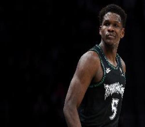 解说：大人时代变了爱德华兹今年没进首发真可惜东部还挺合理的