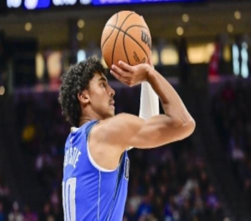 克里斯蒂本赛季三分命中率45.9%三分出手200+的球员中命中率最高