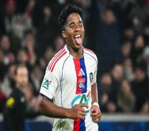 法甲首秀！恩德里克：里昂的球迷太棒了，这座球场令人难以置信