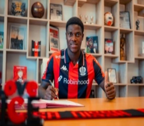 官方：尼斯19岁前锋恩盖内以租借买断选项加盟标准列日