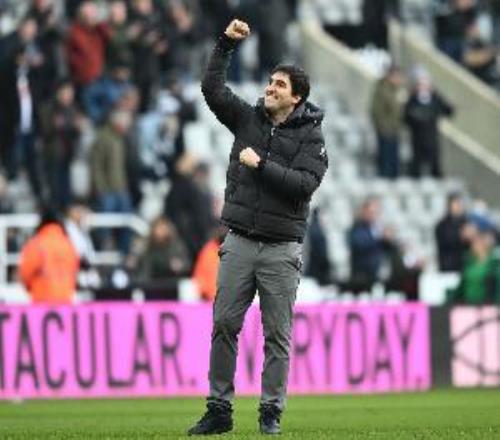 BBC：伊劳拉团队密切关注未来职位空缺，水晶宫热刺都是潜在机会