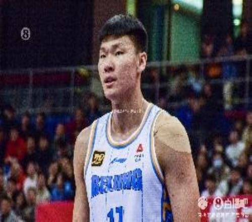 媒体人：北京0盖帽内线毫无威慑力范子铭上空篮不中成溃败缩影