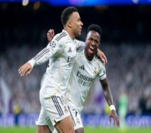 横扫！皇马61摩纳哥姆巴佩双响维尼修斯造4球阿韦洛亚欧冠首胜