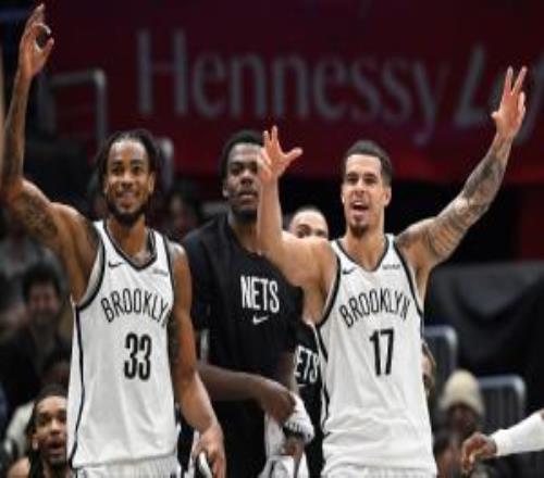 会有交易记者：湖人有意克拉克斯顿但也可能追小迈克尔波特