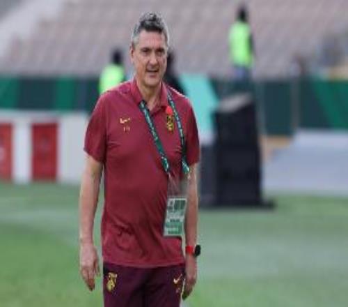 媒体人：安东尼奥最早被推荐到国内的时候，足协内部也有分歧