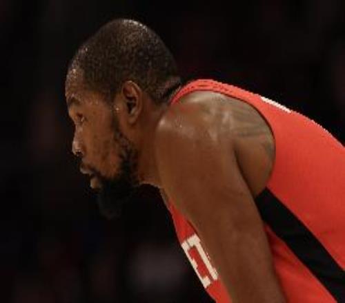 解说：替杜兰特难受火箭现在的进攻组织太难把球顺利交给他