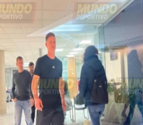 世体：如果赫罗纳希望特狮出战巴萨，需支付不低于30万欧补偿金