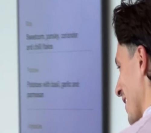 利桑德罗生日感言：我们应该始终团结一致，战胜曼城是最好的礼物