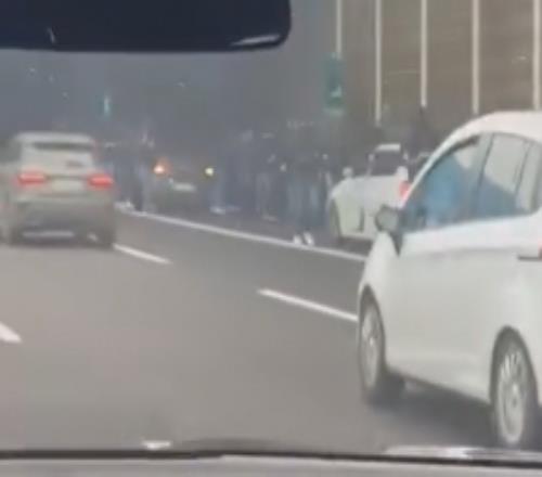 队报：罗马和佛罗伦萨球迷本赛季剩余国内比赛被禁止随队出征客场