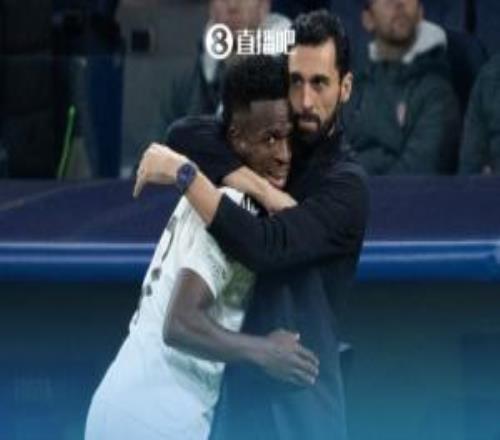 超高情商！阿韦洛亚语言艺术拉拢球员与球迷，赛后措辞滴水不漏