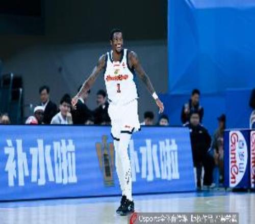 媒体人：十分钟一节更依赖外援能力也更考验球员心态和防守质量