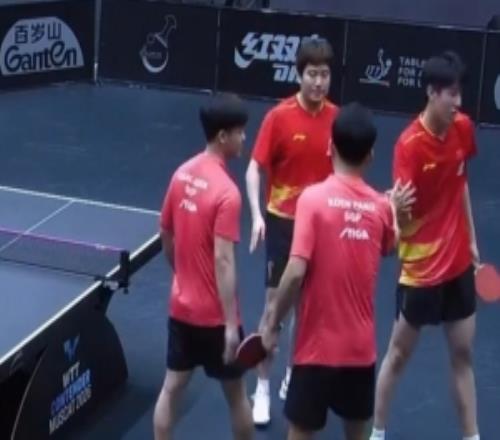 WTT马斯喀特站男双首轮，梁靖崑温瑞博23不敌新加坡组合