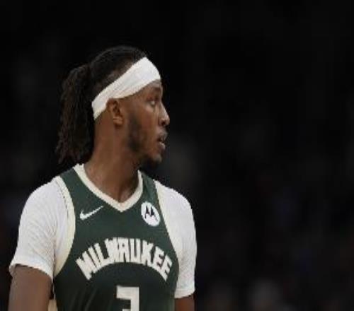 雄鹿主场迎战雷霆迈尔斯特纳&小凯文波特因伤缺席比赛