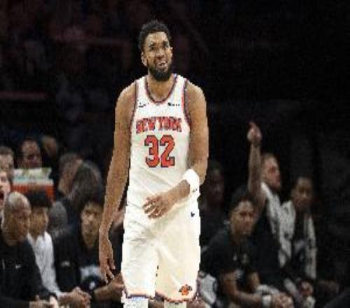 TA记者：随着尼克斯表现下滑如果唐斯被交易我不会感到惊讶