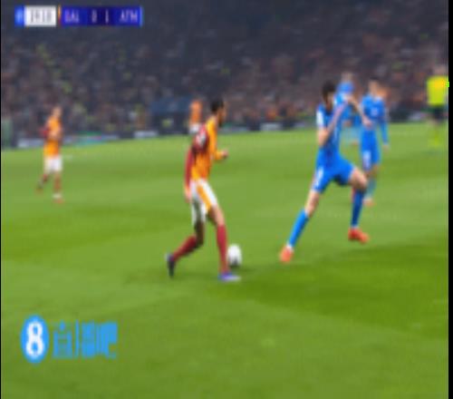 马竞被扳平！略伦特无人干扰解围失误，直接踢进自家大门