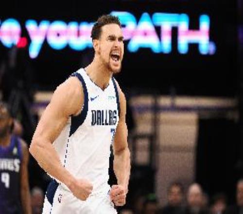 马绍尔：必须为鲍威尔点赞他是职业球员的典范是特别棒的队友